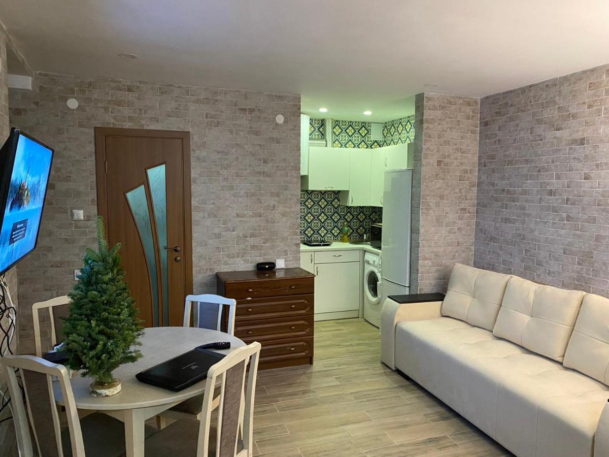 Freedom Apartment On Khmelnytsky Str Liov Exterior foto